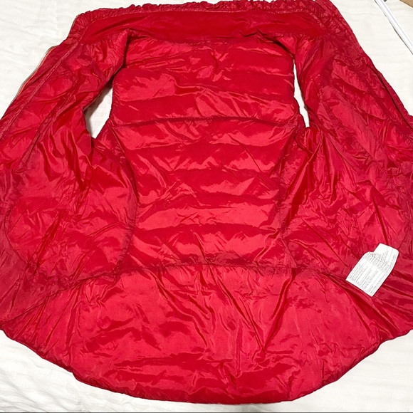 Lululemon Down Town Down Vest in Currant Red size 8 - Picture 13 of 16